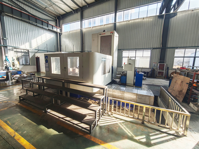 160 数控镗铣加工中心